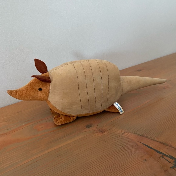 Vintage Lady Slipper Designs armadillo - Picture 3 of 8